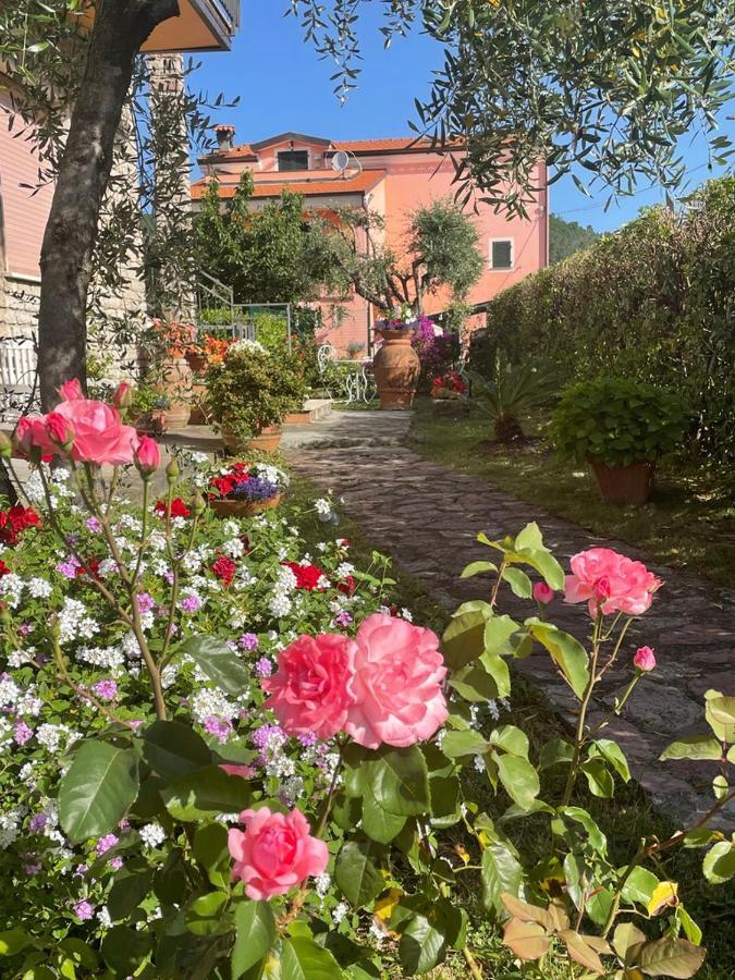 Annali Casa Vacanze - Shabby Style Nella Natura La Spezia Exteriör bild