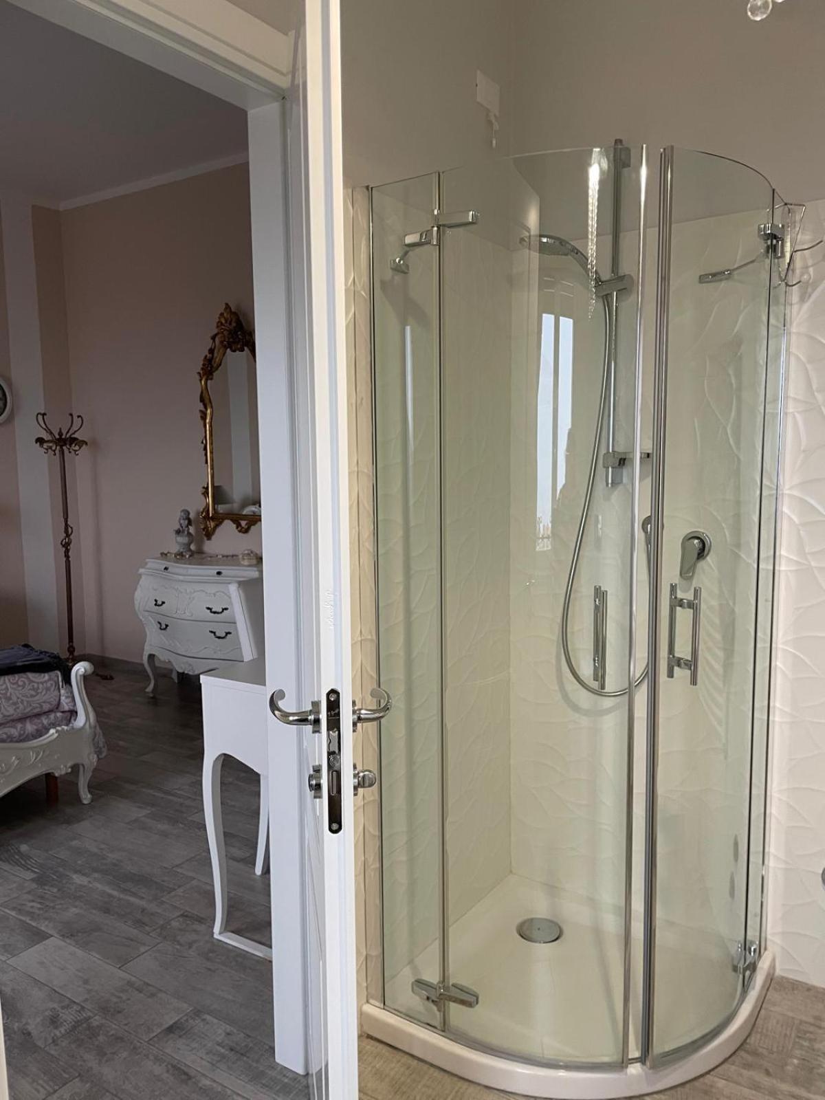 Annali Casa Vacanze - Shabby Style Nella Natura La Spezia Exteriör bild